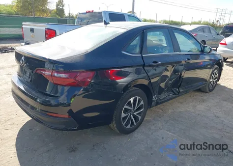 2024 Volkswagen Jetta 1.5T S из США, поврежденный, VIN 3VW5M7BU2RM092691